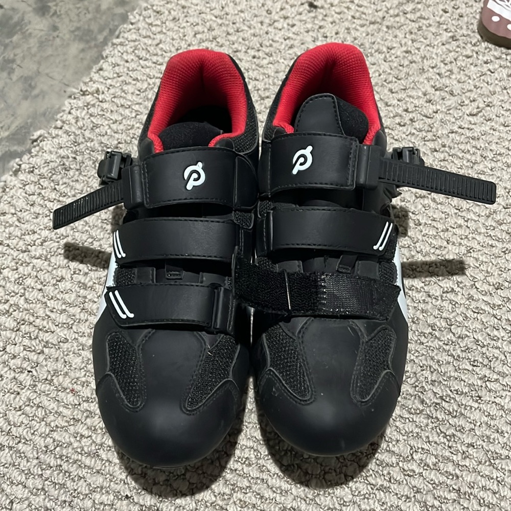 Peloton cleats size 43 EU